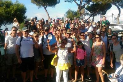 Capri Boat Tour Included 6 Hours Stop on the Island & Full Boat R Capri Boat Tour Included 6 Hours Stop on the Island & Full Boat R