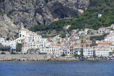 AMALFI and POSITANO by sightseeing boat from Nerano AMALFI and POSITANO by sightseeing boat from Nerano