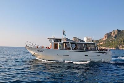 CAPRI ISLAND TOUR by sightseeing boat from Nerano