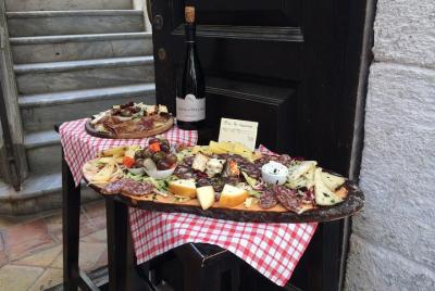 Siracusa Outdoor Food and Wine Tour (Private or Small Group) Siracusa Outdoor Food and Wine Tour (Private or Small Group)