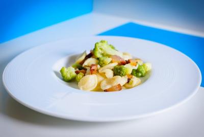 Private cooking class at a Cesarina's home with tasting in Ostuni