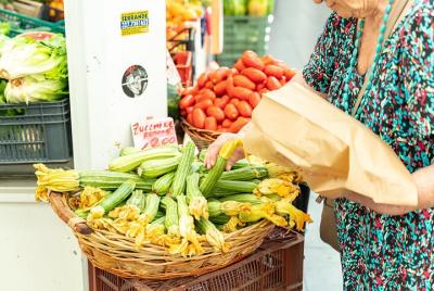 Market tour and lunch or dinner at a local's home in Ostuni