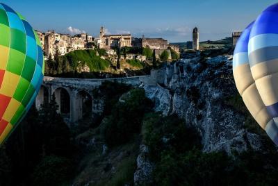 Small Group Hot Air Balloon Flight in Gravina in Puglia Small Group Hot Air Balloon Flight in Gravina in Puglia