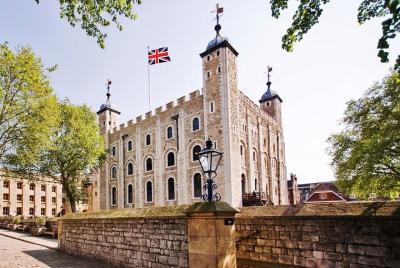 The Tower of London Admission Ticket with Self-Guided Audio Tour