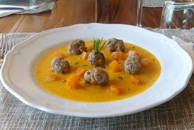 Lunch or dinner and cooking demo at a local home in Bassano del Grappa Lunch or dinner and cooking demo at a local home in Bassano del Grappa