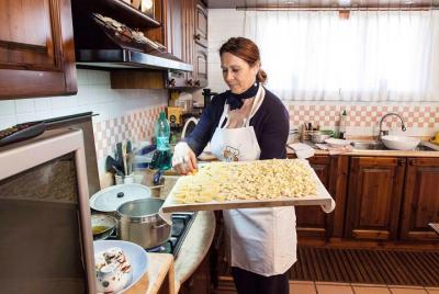 Pasta & Tiramisu Class at a Cesarina Pasta & Tiramisu Class at a Cesarina's home with tasting in Bassano del Grappa