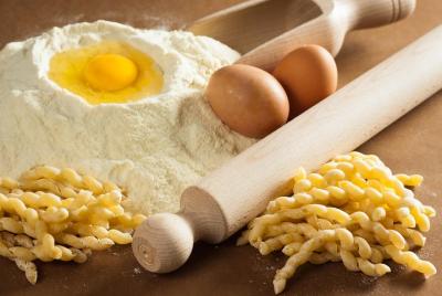Share your Pasta Love: Small group Pasta and Tiramisu class in Venice Share your Pasta Love: Small group Pasta and Tiramisu class in Venice