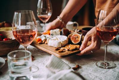 Venice in 3 Wines: Exclusive Wine Tasting with an Expert & Food Pairing Venice in 3 Wines: Exclusive Wine Tasting with an Expert & Food Pairing
