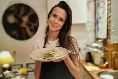 Around the table-dumplings cooking class