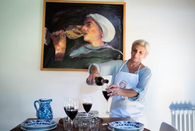 Professional 6 Wines Tasting with Regional Appetizers in a Local’s home - Venice Professional 6 Wines Tasting with Regional Appetizers in a Local’s home - Venice