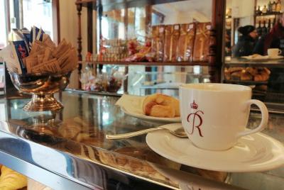 Sweet Venice: traditional cafès and pastry shops walk Sweet Venice: traditional cafès and pastry shops walk