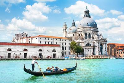 Venice Gondola Ride and Serenade Venice Gondola Ride and Serenade