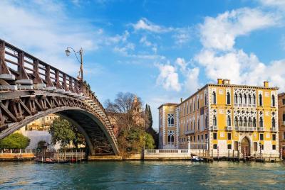 Skip the Line: Venice Accademia Galleries Ticket Skip the Line: Venice Accademia Galleries Ticket