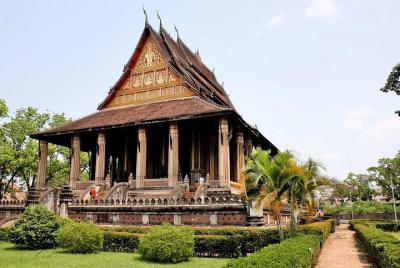 Vientiane private tour