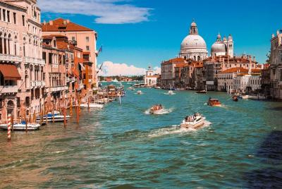Photogenic Venice with a Local Photogenic Venice with a Local
