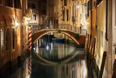 Explore the Mysteries and Secrets of Venice Explore the Mysteries and Secrets of Venice