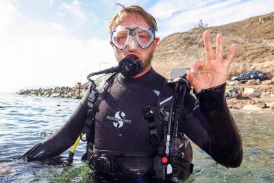 Refresh Dive for Certified Divers Refresh Dive for Certified Divers