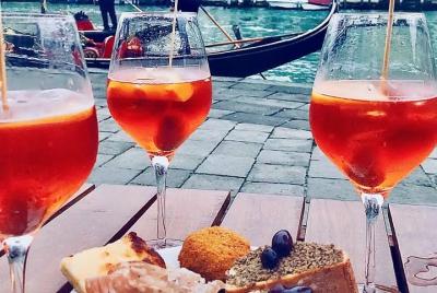 Venice: Aperitif & Cicchetti Tasting and Walking Tour Venice: Aperitif & Cicchetti Tasting and Walking Tour