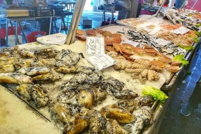 Tasty Rialto Farmers Market Food Tour in Venice with Wine Tasting & Sightseeing Tasty Rialto Farmers Market Food Tour in Venice with Wine Tasting & Sightseeing