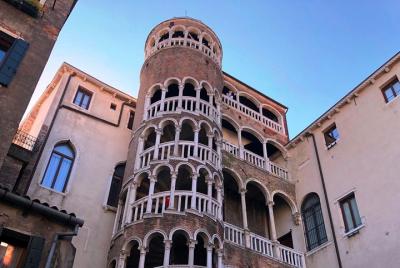 Hidden Venice Walking Tour Hidden Venice Walking Tour