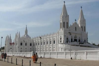 Tour of Basilica of Our Lady of Good Health in Velankanni from Thanjavur Tour of Basilica of Our Lady of Good Health in Velankanni from Thanjavur