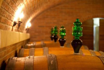 Wine Class Online and Visit to our Valpolicella Winery Wine Class Online and Visit to our Valpolicella Winery