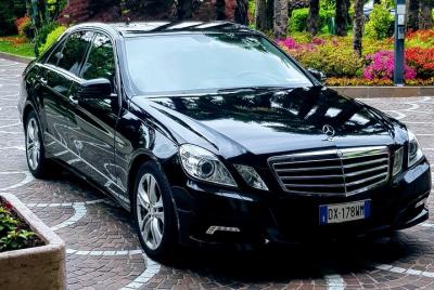 Verona Airport (VRN) - Venice, piazzale Roma / Private Transfer (up to 3 pass.) Verona Airport (VRN) - Venice, piazzale Roma / Private Transfer (up to 3 pass.)