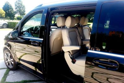 Private Luxury Transfer from Verona to Mantova (or vice versa) Private Luxury Transfer from Verona to Mantova (or vice versa)