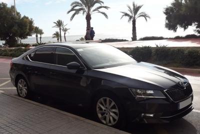 Transfer from Alicante city to Alicante airport with private Sedan max. 3 passengers  Transfer from Alicante city to Alicante airport with private Sedan max. 3 passengers