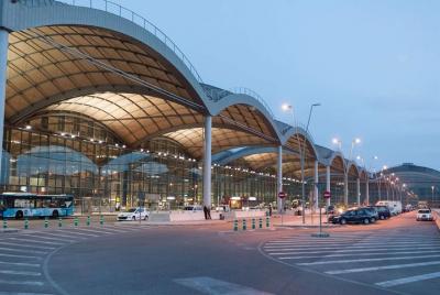 Alicante Elche Airport transfer Alicante Airport to city center  Alicante Elche Airport transfer Alicante Airport to city center