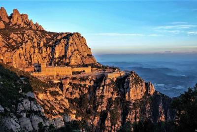 Montserrat and Sitges Easy Hike with Hotel Pickup from Barcelona