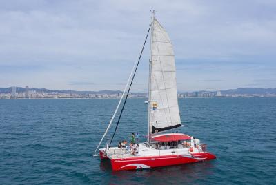 2- Hour Small Group Catamaran Trip in Barcelona