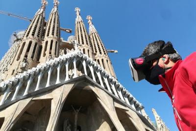 Tour Sagrada Familia Exterior + Virtual 360º Interior Visit