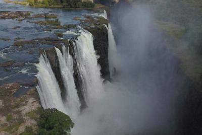 Guided tour of the Victoria Falls Guided tour of the Victoria Falls
