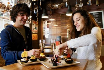 Small-Group Food and Wine Tour in Barcelona with a Sommelier 