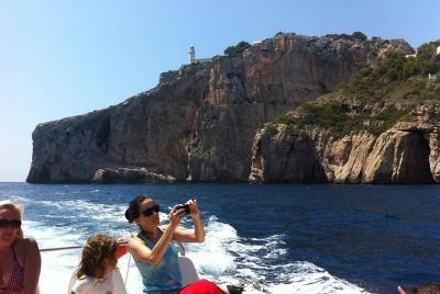 Three Capes Cruise with Bathing and Seaside Lunch in Denia Three Capes Cruise with Bathing and Seaside Lunch in Denia