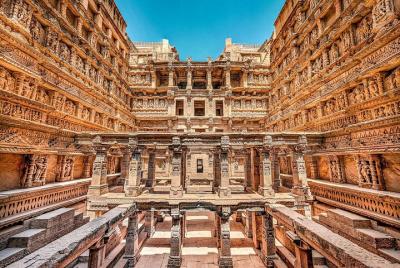 Private Excursion to Modhera Sun Temple & Rani ki Vav from Ahmedabad