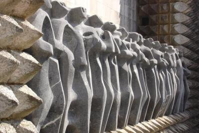 Bilbao: The Route of the Three Temples Bilbao: The Route of the Three Temples