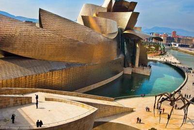 Guggenheim Bilbao Museum Private Tour Guggenheim Bilbao Museum Private Tour
