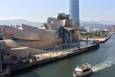 Bilbao bike small group tour Bilbao bike small group tour
