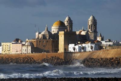 Private Tour around Cadiz including Torre Tavira Private Tour around Cadiz including Torre Tavira