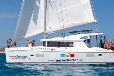 Private trips to Lobos Island and Lanzarote in Catamaran Lagoon 421