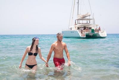 Fuerteventura Deluxe Catamaran Tour with meals and drinks Fuerteventura Deluxe Catamaran Tour with meals and drinks