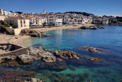 Costa Brava and Medieval Villages small group from Girona
