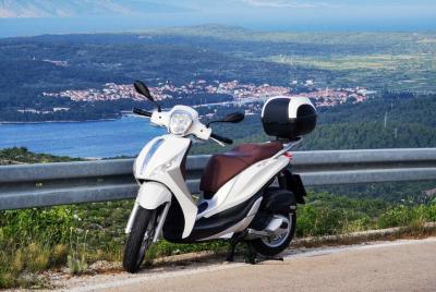 Exploring Hvar by 125cc scooter