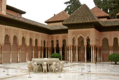 Alhambra: Nasrid Palaces & Generalife Ticket with Audioguide Alhambra: Nasrid Palaces & Generalife Ticket with Audioguide