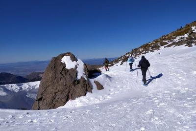 Hiking Snowshoeing in the Sierra Nevada Park