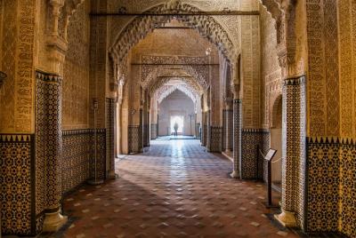 Alhambra: Small Group Tour with Local Guide & Admission Alhambra: Small Group Tour with Local Guide & Admission