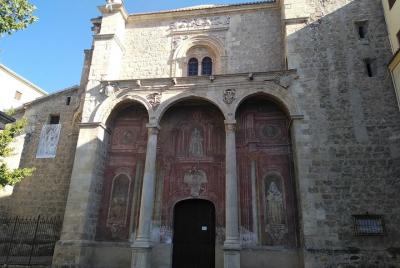 Walk Through The Three Pomegranates Walk Through The Three Pomegranates