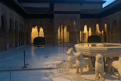 Alhambra: Night Visit to Nasrid Palaces Alhambra: Night Visit to Nasrid Palaces